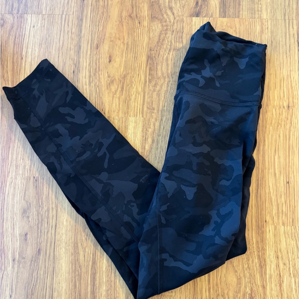 Lululemon Wunder Train 25 in Legging
